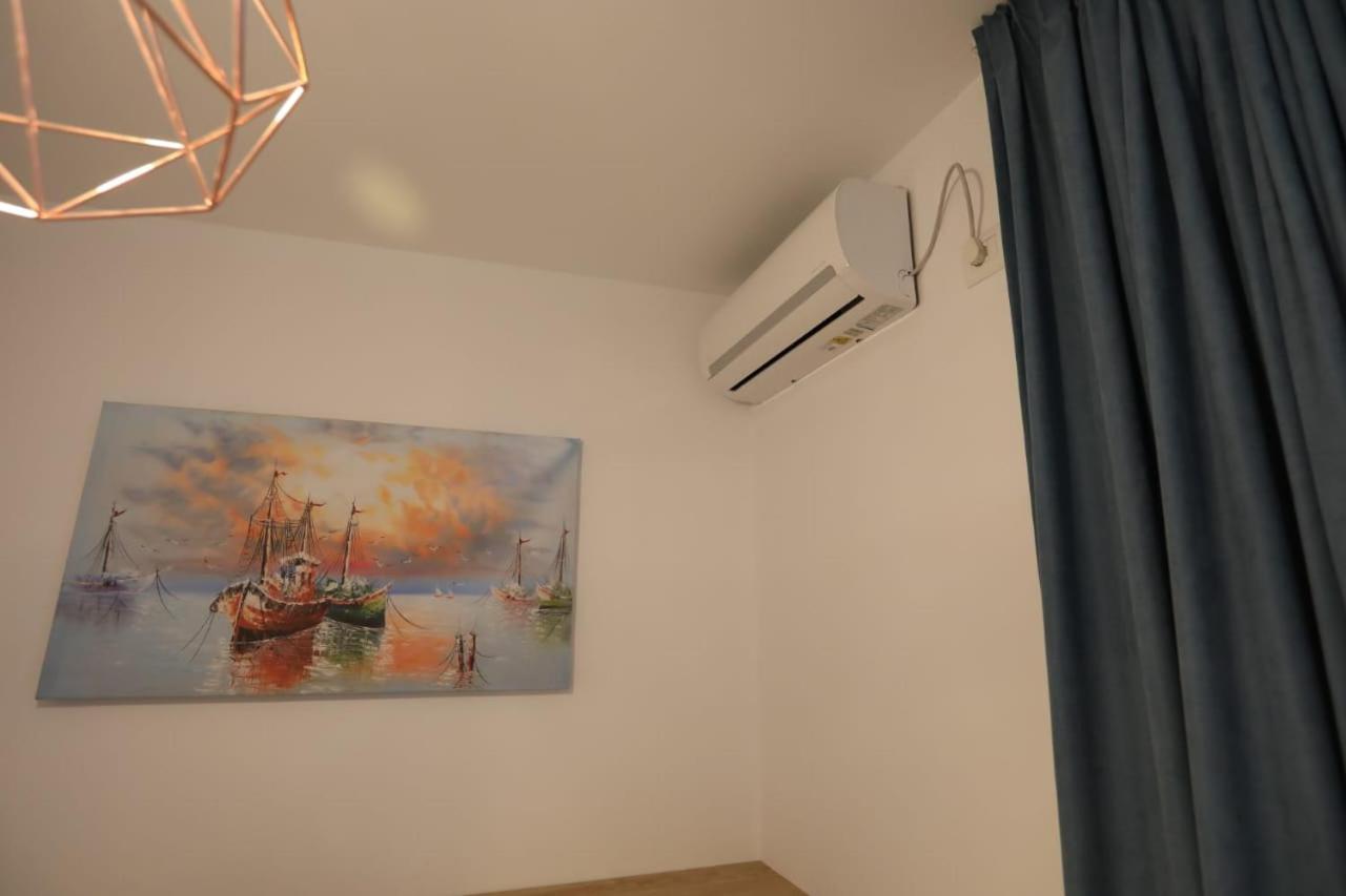 Apart-Hotel Alvi Саранда Экстерьер фото